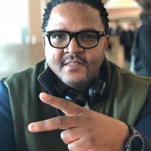 Meet your Posher, Persail